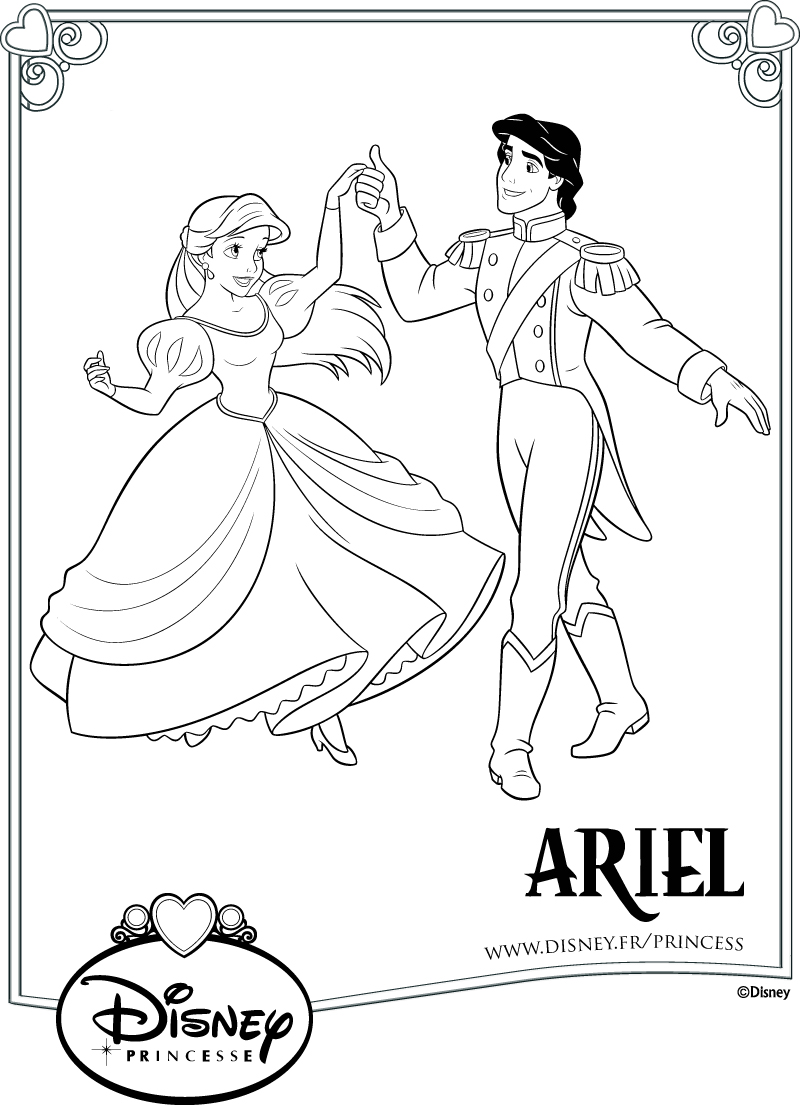 Coloriage Moment Romantique Pour La Petite Sirène Avec Son Amoureux - Ariel la petite sirène à imprimer